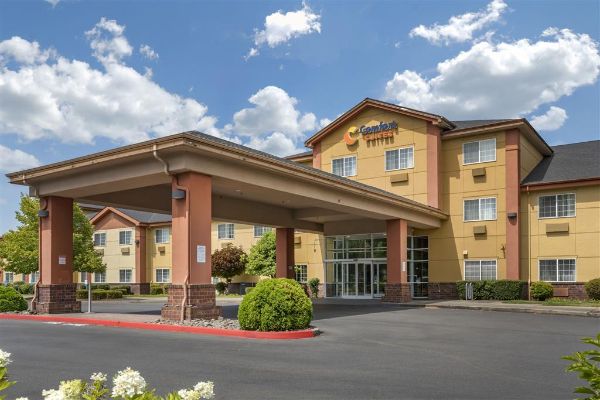 Comfort Suites Airport - セイラム, OR