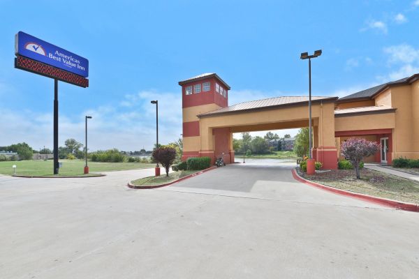 Americas Best Value Inn & Suites Haltom City Ft. Worth - Roanoke, TX