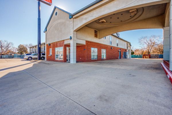 Oyo Hotel Wichita Falls I 44 - Wichita Falls, TX