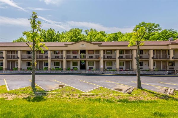 Econo Lodge Mount Laurel - Philadelphia East - Medford, NJ