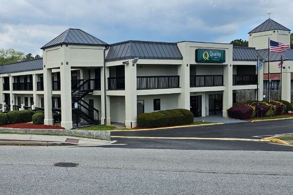 Quality Inn Near Six Flags - Douglasville, GA