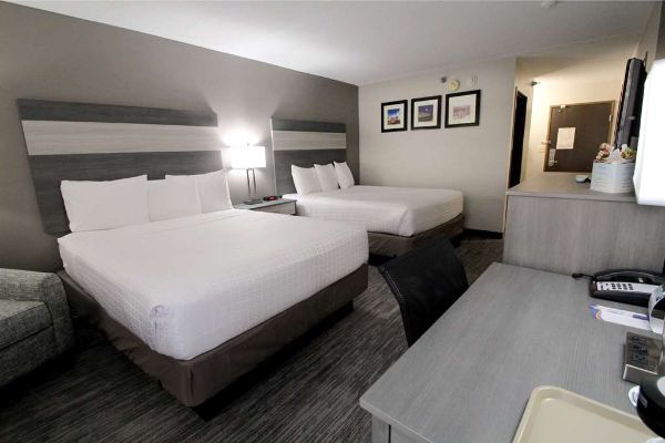 Baymont Inn & Suites By Wyndham Lafayette / Purdue Area - Lafayette, IN