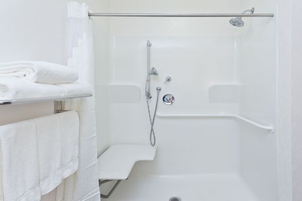 Holiday Inn Express & Suites Phenix City - Ft. Benning By Ihg - Columbus, GA