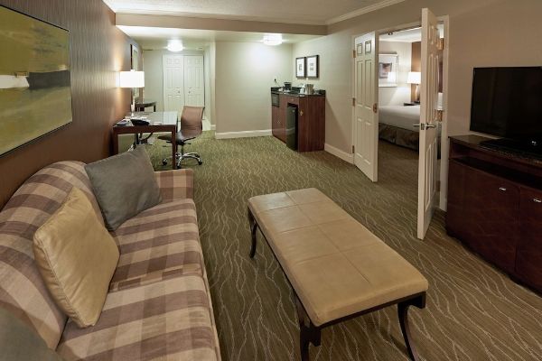 Doubletree By Hilton Akron Fairlawn - 阿克倫