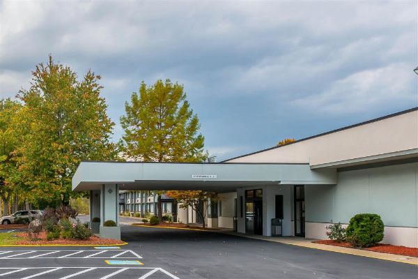 Clarion Inn Belle Vernon - California, PA