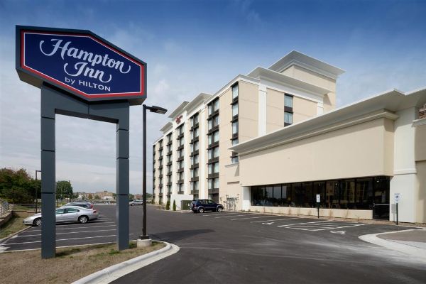 Hampton Inn Green Bay Downtown - Green Bay, WI