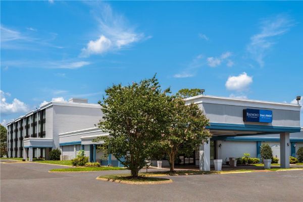 Days Hotel By Wyndham Williamsburg I-64 - 威廉斯堡