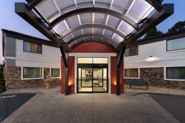 La Quinta Inn By Wyndham Buffalo Airport Buffalo Airport - Lancaster, NY