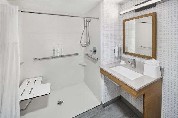 Hampton Inn Chicago/carol Stream (Wheaton Area) - Downers Grove, IL