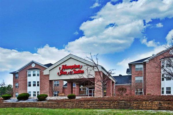 Hampton Inn & Suites Cleveland/independence - Parma, OH