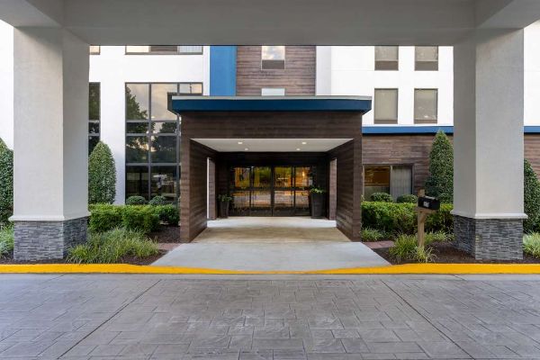 Hampton Inn Richmond-southwest (Hull Street) - Richmond, VA