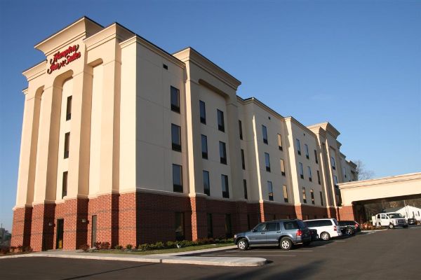 Hampton Inn & Suites Knoxville/north I-75 - Knoxville, TN