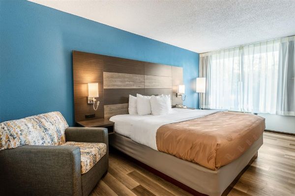 Quality Inn On The Strip - Branson, MO
