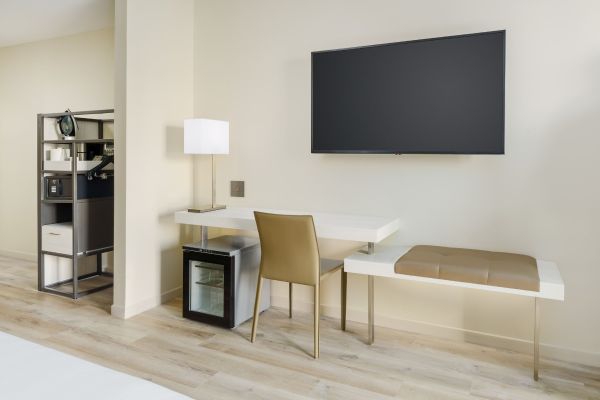 Ac Hotels By Marriott Naples 5th Avenue - Naples, FL