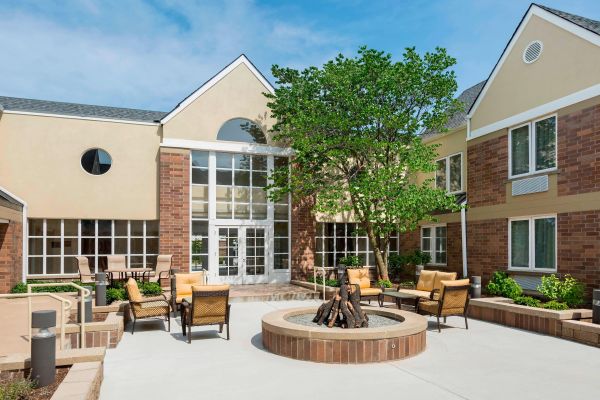 Four Points By Sheraton Buffalo Grove - 알링턴 헤이츠