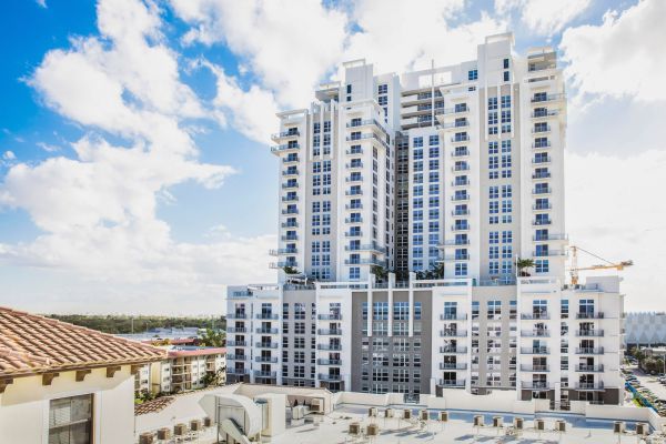 Tucker At Palmer Dadeland Miami - Palmetto Bay, FL