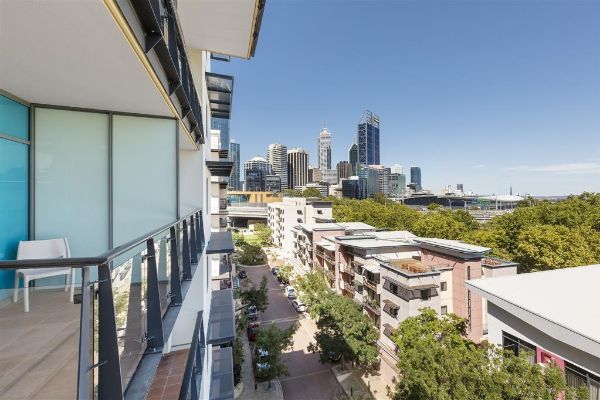 Nesuto Mounts Bay Perth Apartment Hotel - Perth