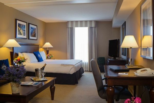 Salem Waterfront Hotel And Suites - Beverly, MA