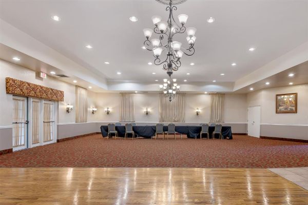 Quality Inn Conference Center At Citrus Hills - Inverness, FL