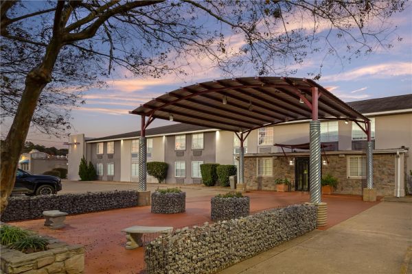 Best Western Natchitoches Inn - Natchitoches, LA