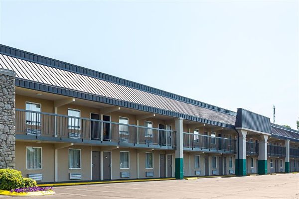 Quality Inn Hurricane Mills I-40 - Kentucky Lake