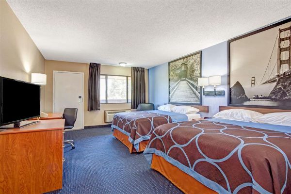 Super 8 By Wyndham Albany/corvallis - Corvallis, OR