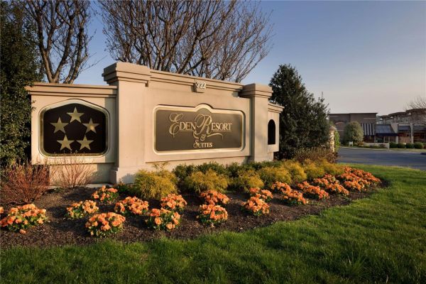 Eden Resort & Suites Bw Premier Collection - Lancaster, PA