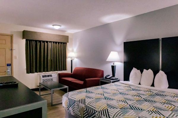 Motel 6 Nacogdoches Tx - Nacogdoches, TX