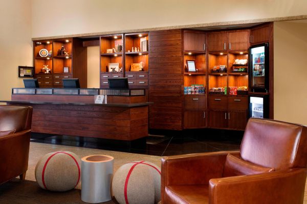 Four Points By Sheraton Hotel And Conference Centre Gatineau-ottawa - Gatineau