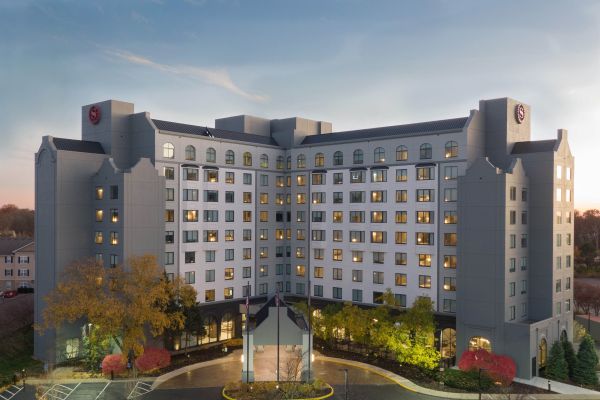 Sheraton Suites Columbus Worthington - Columbus, OH