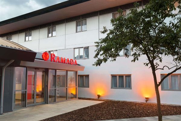 Ramada By Wyndham South Mimms M25 - Barnet