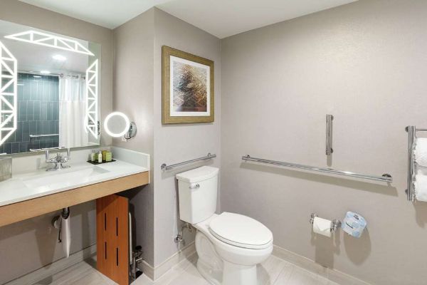 Doubletree By Hilton Birmingham Perimeter Park - Birmingham, AL