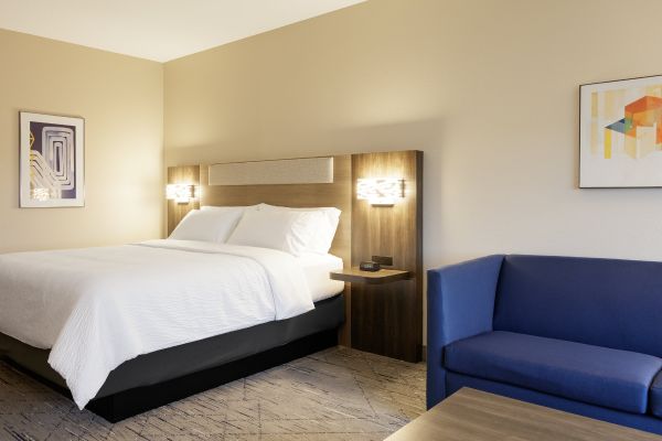 Holiday Inn Express & Suites Hawthorne - Elmsford North By Ihg - White Plains, NY