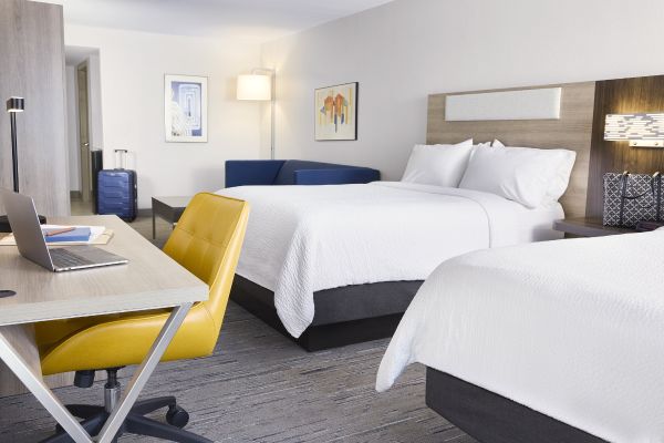 Holiday Inn Express & Suites Elgin - Chicago Northwest By Ihg - Elgin, IL