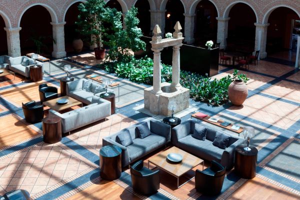 Ac Hotels By Marriott Hotel Palacio De Santa Ana - Valladolid