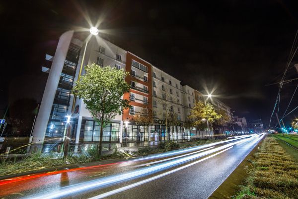 Courtyard By Marriott Paris La Defense West-colombes - Colombes