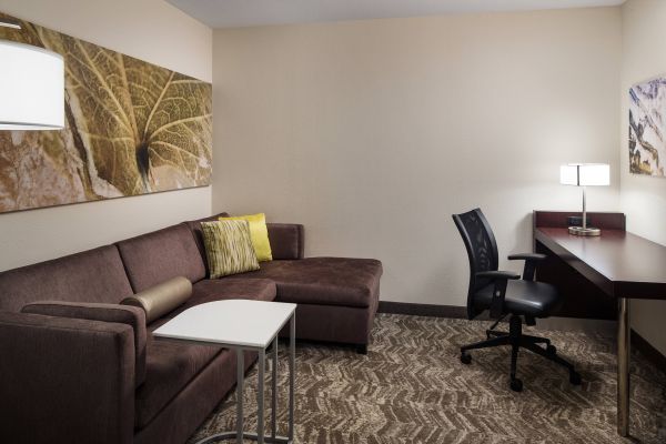 Springhill Suites By Marriott Bakersfield - Bakersfield, CA