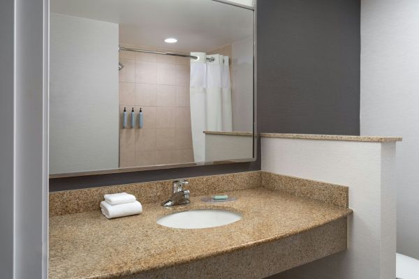 Courtyard By Marriott Dayton-university Of Dayton - Dayton, OH