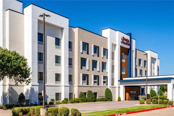 Hampton Inn & Suites Waxahachie - Midlothian, TX