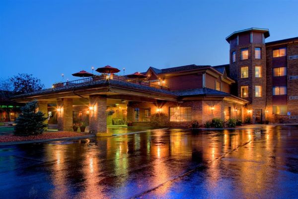 Grand Gateway Hotel - Rapid City, SD