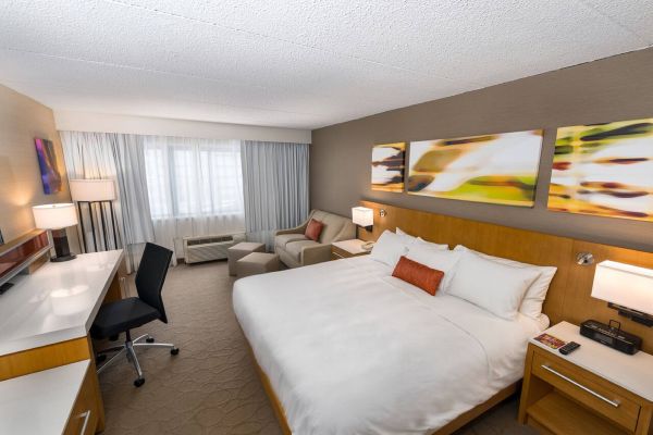 Delta Hotels By Marriott Utica - Utica, NY