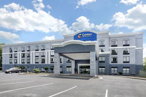 Comfort Inn & Suites Voorhees/mt. Laurel - Cherry Hill, NJ