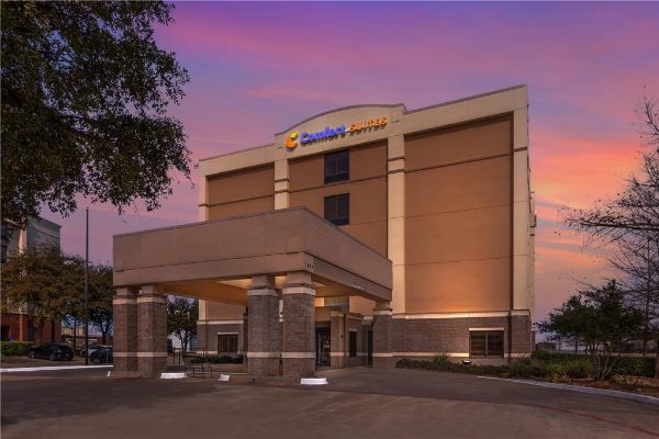 Comfort Suites Dfw N/grapevine - Grapevine, TX