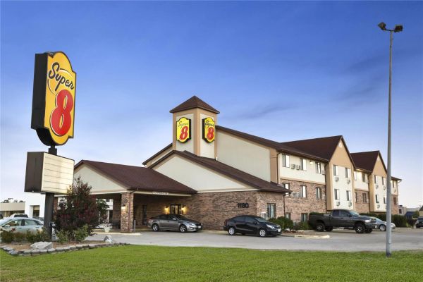 Super 8 By Wyndham Carbondale - Carbondale, IL