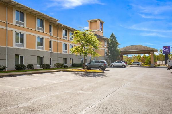 Sleep Inn & Suites Dunmore - Scranton, PA