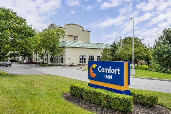 Comfort Inn North/polaris - ポラリス, OH