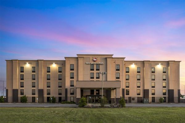 Best Western Plus Jonesboro Inn & Suites - Jonesboro, AR