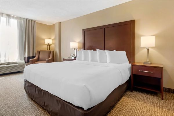 Comfort Inn Airport - Edina, MN