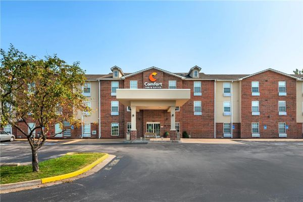 Comfort Inn & Suites Chesterfield - St. Louis - Chesterfield, MO