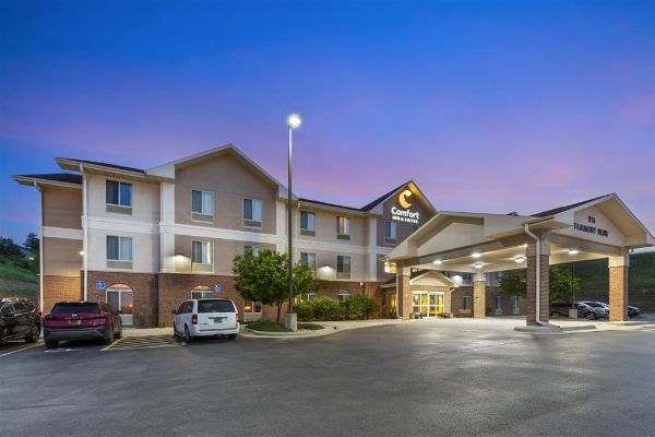 Comfort Inn & Suites Rapid City South - Mt Rushmore Gateway - Rapid City, SD